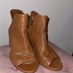 Perforated Tan Peep-Toe Ankle Boots